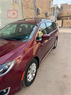 Chrysler Pacifica